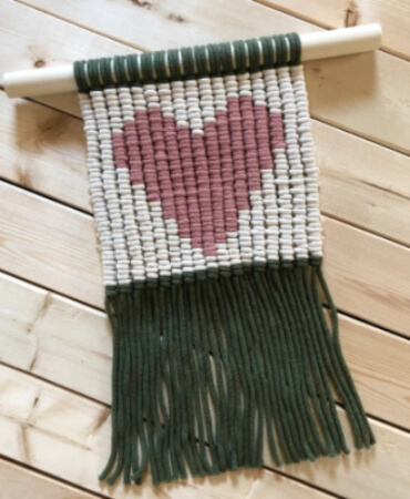 Pixel Heart Macrame Pattern by KnottingFlats