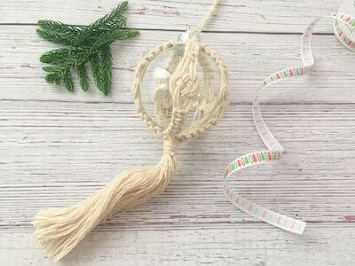 Macrame Ornament Bauble Tutorial by Crafting On The Fly