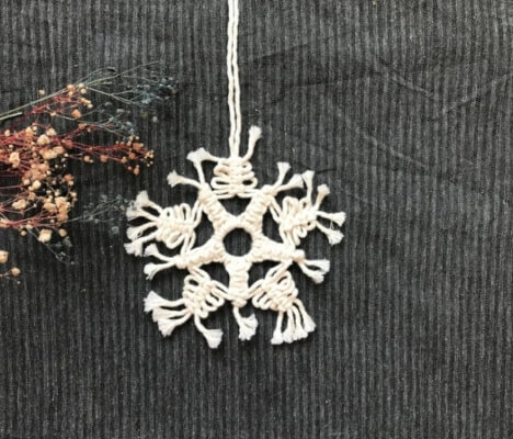 Christmas Macrame Snowflake Ornament Pattern by HoWDESIGN