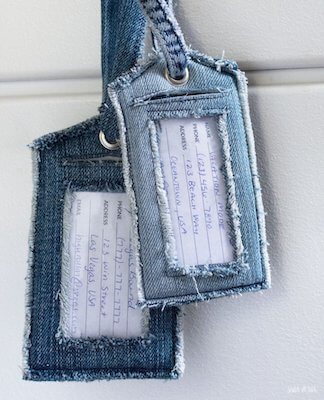 DIY Luggage Tag Made From Jeans by Scratch And Stitch