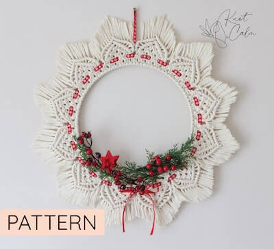 Macrame Christmas Wreath Pattern by Knot Calm