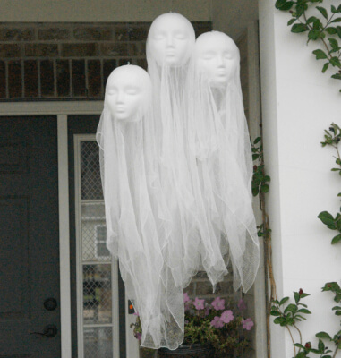 Floating Head Hanging Ghost Tutorial from Simply Designing