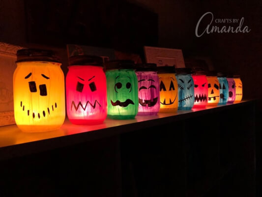Halloween Luminaries Tutorial from Crafts by Amanda