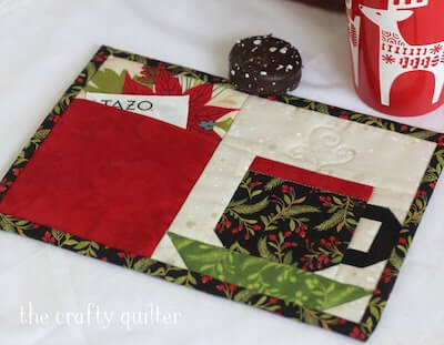 Christmas Pocket Mug Rug Quilt Pattern by Crafty Quilter Designs