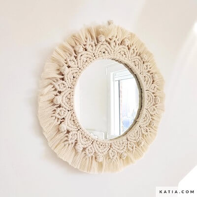 Ganda Mirror Macrame Pattern by Yarn Plaza