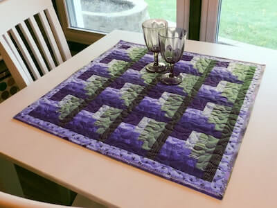 Log Cabin Quilted Table Topper Pattern by Tulip Square