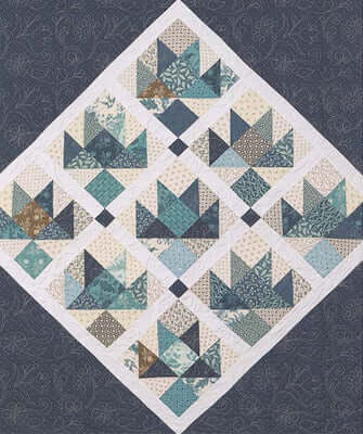 Bud Bouquet Quilt Pattern by Missouri Star Blog