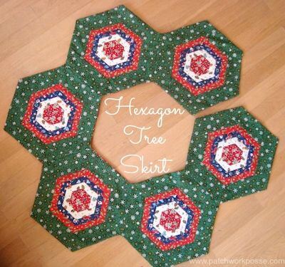 Hexagon Christmas Tree Skirt Pattern by So Sew Easy