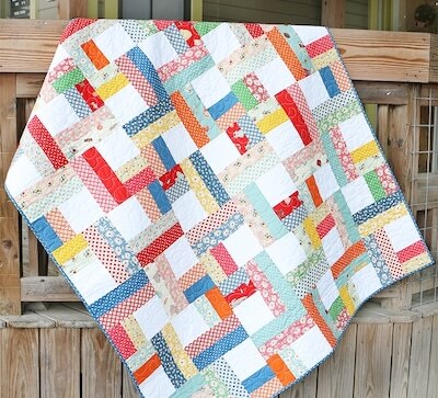 Jelly Roll Twist Quilt Pattern by The Jolly Jabber Quilting Blog