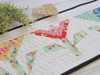 Log Cabin Flower Garden Mini Quilt Pattern by Thread Bare Creations