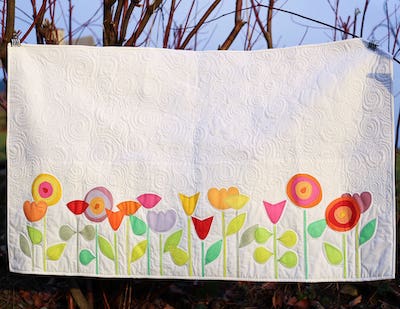 Spring Flowers Quilt Pattern by Fabric
