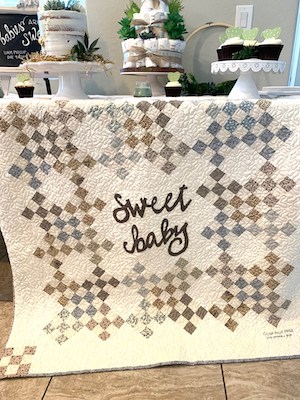 Sweet Baby Quilt Pattern by Farmhouse Cottons