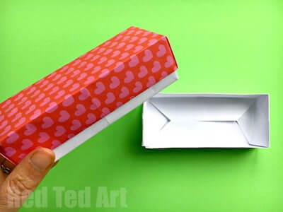 Caja de origami rectangular fácil de Red Ted Art