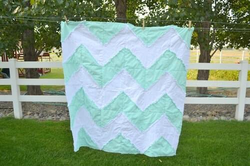 Free Chevron Rag Quilt Pattern by A Vision To Remember