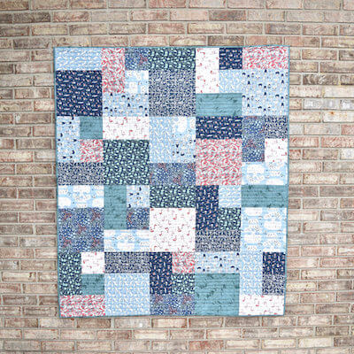Free Fat Quarter Mixer Quilt Pattern by Material Girl Quilts