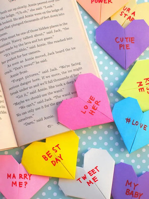 Origami Heart Bookmark by DIY Candy