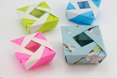 Origami Lady Box Tutorial by Jose Meeusen