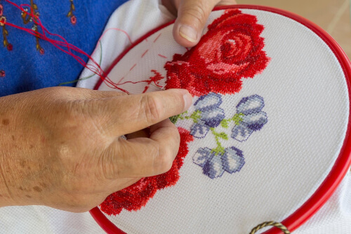 rose embroidery patterns