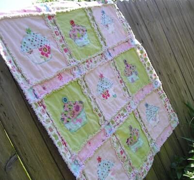 The Sawyer Anne Rag Quilt Pattern by For Years To Come