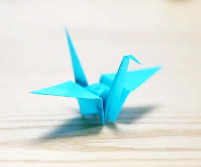 Cómo hacer una grulla de origami por los Instructables