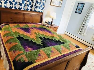 Log Cabin Bargello Queen Quilt Pattern by Phoebe Moon Designs