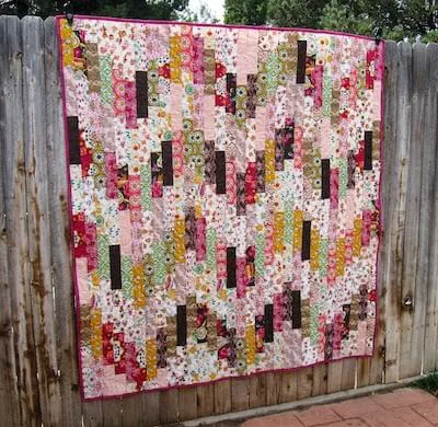 20 Bargello Quilt Patterns 9 Playing The Scales Quilt Pattern by Happy Quilting Melissa