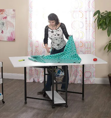 Choose the Best Cutting Table for Sewing