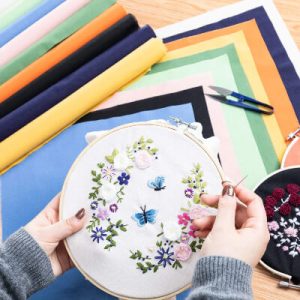 6 Types of Embroidery Fabrics - Crafting News