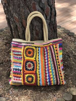 Bohemian Tote Bag Crochet Pattern by Easy Elegant Crochet