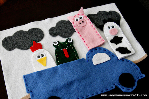 Farm Animal Finger Puppets by See Vanessa Craft