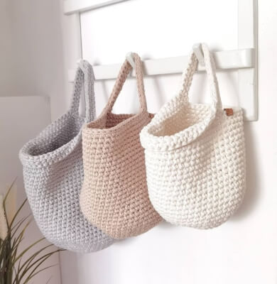 Crochet Wall Hanging Storage Basket by kellyshandmadegr
