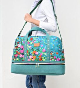 Patrón de costura de bolsa de viaje de cabalgata por Sew Sweetness Patterns