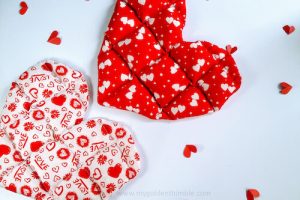 DIY Heart Heating Pads by My Golden Thimble