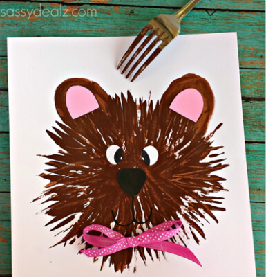 Bear Craft para niños en edad preescolar usando un tenedor de Crafting Morning