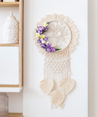 Floral Macrame Dreamcatcher Pattern by Top Macrame Designs