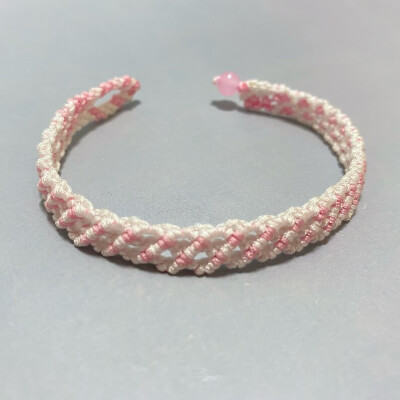 Handmade Braided Bracelets Tutorial by SweetDIYHouse