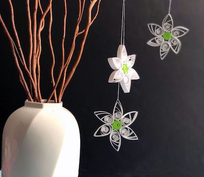 Paper Quilling Flowers by The Spruce Crafts