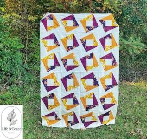 Square Peg Quilt Pattern by Life And Peace Quilt Co