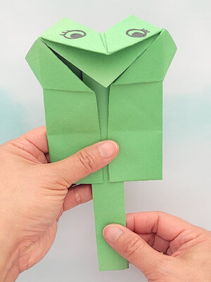 Marioneta de rana de papel de origami de Easy Crafty Pattern