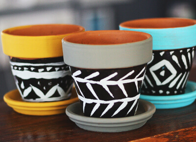 DIY Tribal Painted Flower Pots from Laurie Cosgrove